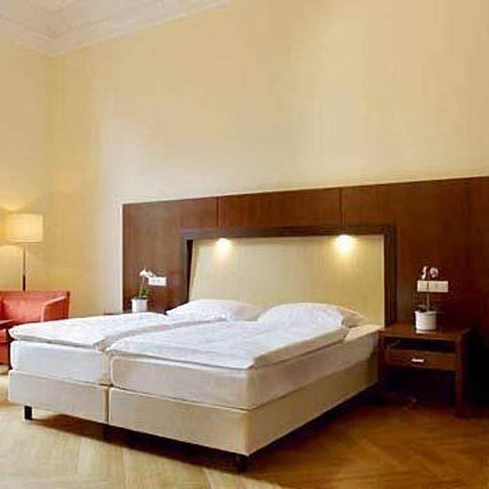 Alsterblick Boutique Hotel Hamburg Exterior foto